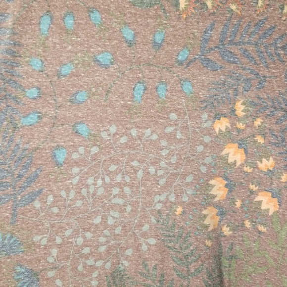 Lularoe perfect t - Picture 2 of 3